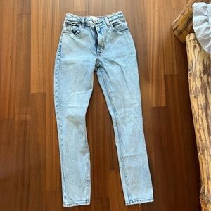 Abercrombie and Fitch High Rise Skinny Jeans